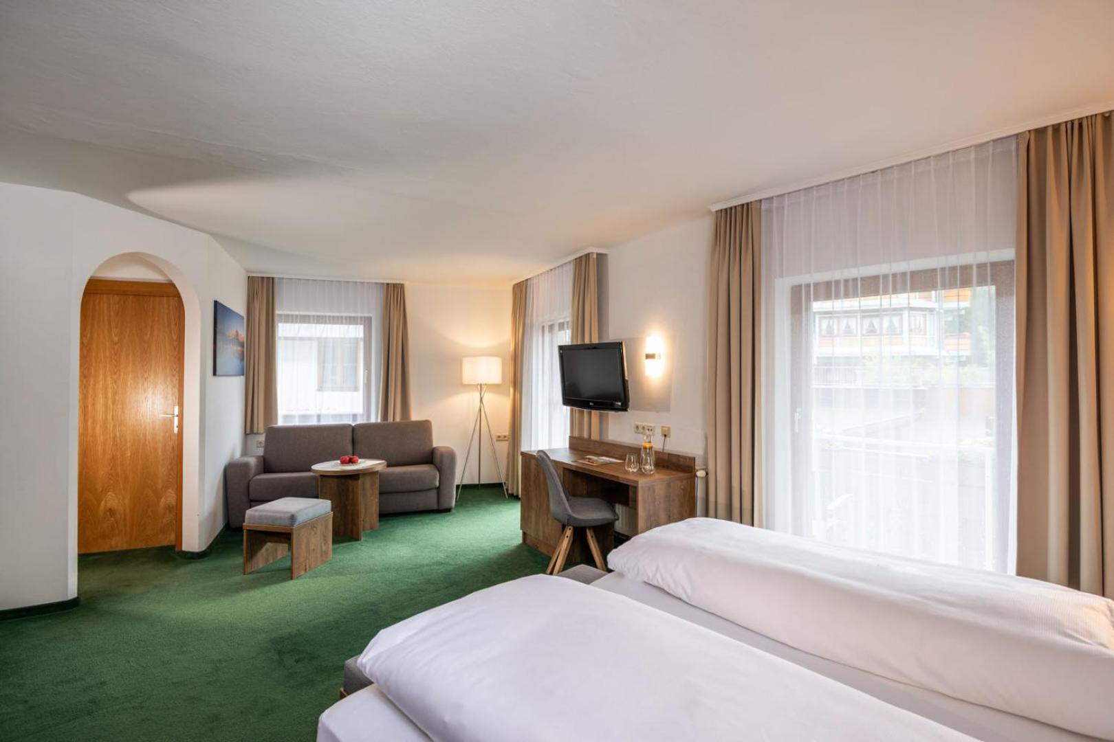 Superior Double Room,1742624001:JPEG